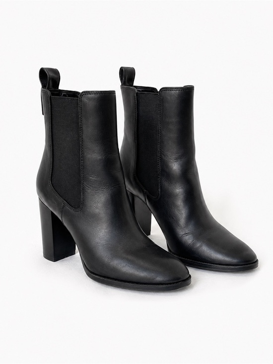 Lauren Ralph Lauren Shoes - Lauren Ralph Lauren Black Leather Chelsea Ankle Boots Women's 9.5 Quiet Luxury